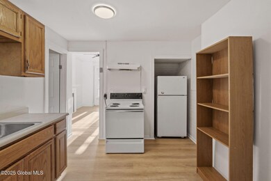 9-web-or-mls-363-madison-ave
