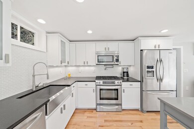 7-web-or-mls-A9001893