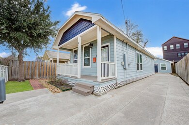 921 Kern St, Houston, TX 77009 - photo 3
