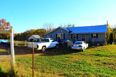 134 Mckeehan Ln, Rock Island, TN 38581 - photo 5