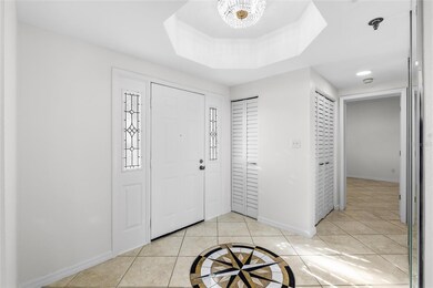 Windwards at Harbourside Condo unit 804, South Pasadena, FL 33707 - photo 4