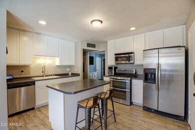 1640 W Pepper Pl-10