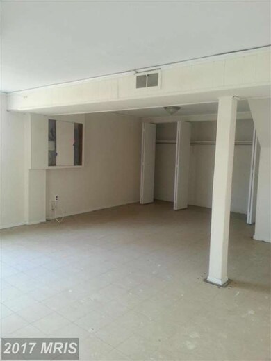 7014 Hastings Dr, Capitol Heights, MD 20743 - photo 2