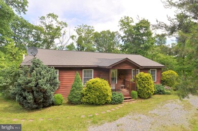 286 Circling Hawk Ln, Berkeley Springs, WV 25411 - photo 2