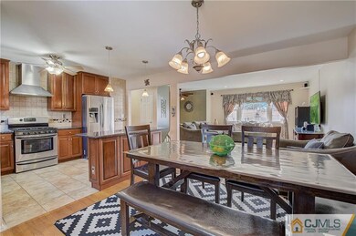 22 Heman St, Edison, NJ 08837 - photo 6