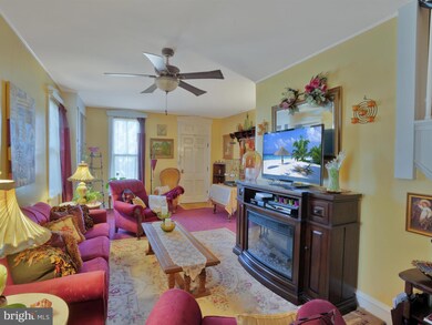 140 E Main St, Brownstown, PA 17508 - photo 4