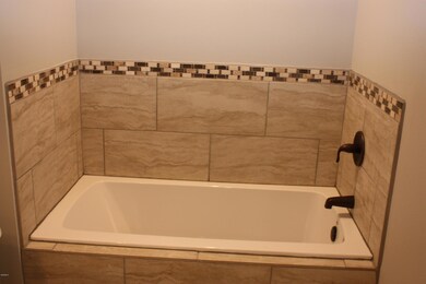 Master Tub