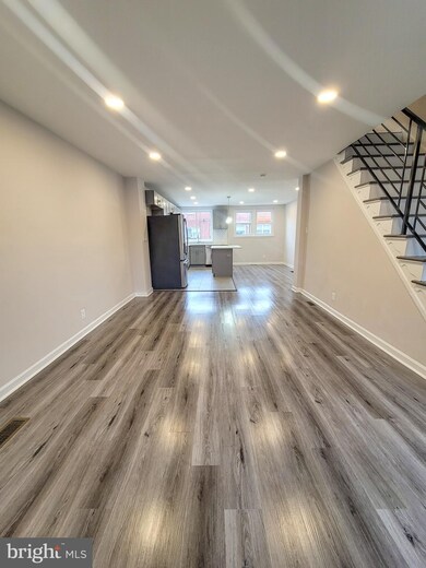 8656 Provident Rd, Philadelphia, PA 19150 - photo 2