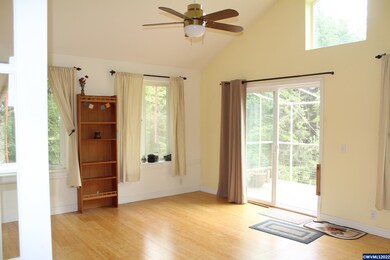 38004 Alexander Rd, Philomath, OR 97370 - photo 6