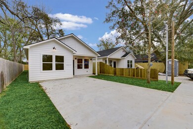 8412 Sandra St, Houston, TX 77016 - photo 3