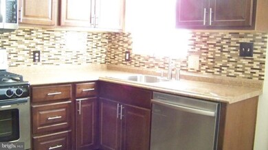 1626 N Caroline St, Baltimore, MD 21213 - photo 6