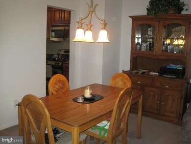 815 Jamestown Rd, East Windsor, NJ 08520 - photo 6