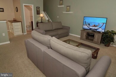 8732 Orchard Green Ct, Odenton, MD 21113 - photo 3