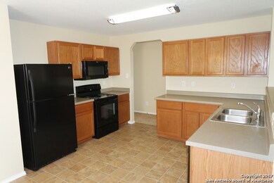 3830 Arrowwood Bend, San Antonio, TX 78261 - photo 5