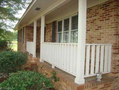 3233 Brower Mill Rd, Seagrove, NC 27341 - photo 2