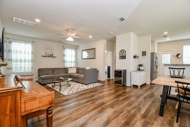 17919 Grassy Prairie Dr, Hockley, TX 77447 - photo 5