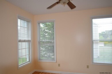 12 Candlewood Dr, Ballston Lake, NY 12019 - photo 5