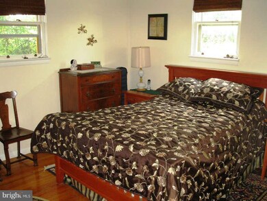 1074 Edenville Rd, Chambersburg, PA 17202 - photo 7