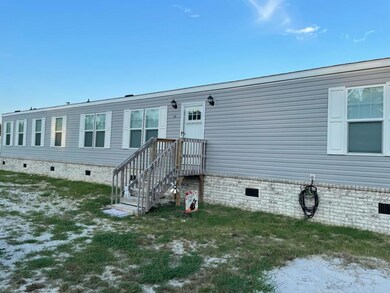 526 Stokes Rd Front