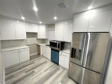 11939 SW 218th St unit 11939, Miami, FL 33170 - photo 2