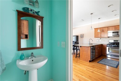 93 Old Pine Rd unit A, Narragansett, RI 02882 - photo 7