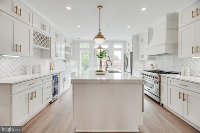 1019 4th St NE unit B, Washington, DC 20002 - photo 4