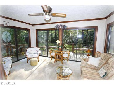Other - Awesome Morning Room with Carpet, Ceiling 