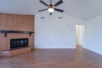 1921 Memphis Dr, Bedford, TX 76022 - photo 5