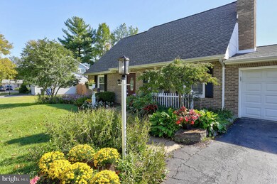 12333 Stonehaven Ln, Bowie, MD 20715 - photo 3