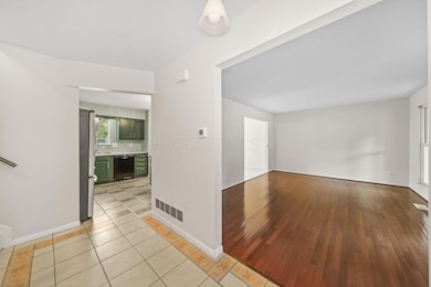 8205 Longhorn Rd, Powell, OH 43065 - photo 5