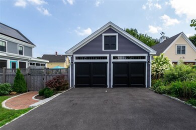 161 Thornton St, Portsmouth, NH 03801 - photo 2