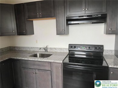 1201 E 4th St unit 3, Bethlehem, PA 18015 - photo 4