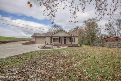 213 Mountain Rd, Clinton, TN 37716 - photo 5
