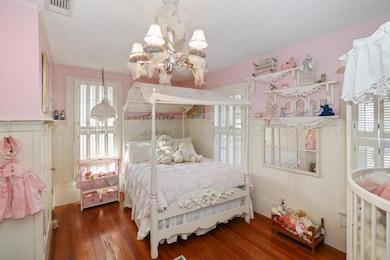 4th Bedroom Upstairs2