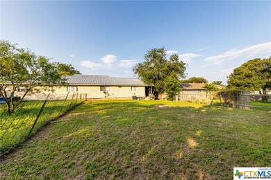 709 Allen St unit 711, San Marcos, TX 78666 - photo 4
