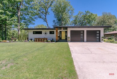 16213Dawnview002 LoRes