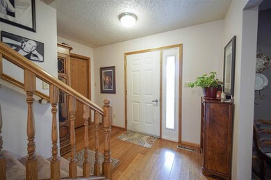 2807 W 3rd St, Cedar Falls, IA 50613 - photo 2