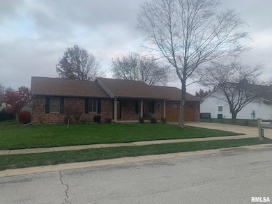 504 Garden Ct, Chatham, IL 62629 - photo 3