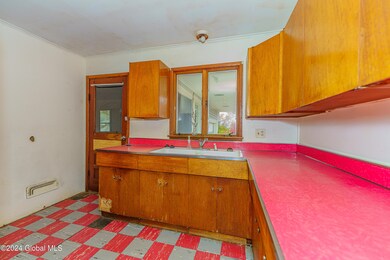 2 Kitchen 3