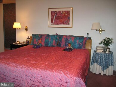 Towers Condominiums unit 505B, Baltimore, MD 21209 - photo 3