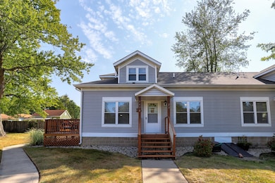 3-web-or-mls-7370-n-shore-dr