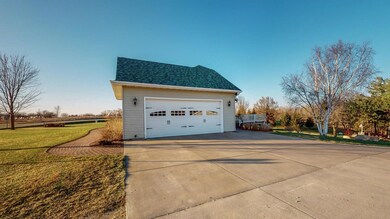 Attached 2 car garage