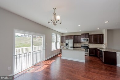 15221 Richard Bowie Ln, Upper Marlboro, MD 20774 - photo 2