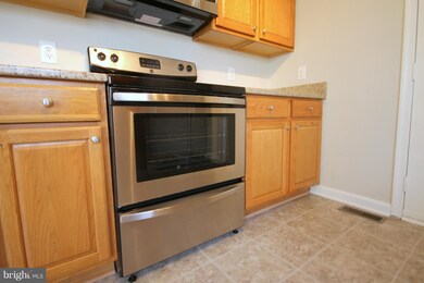 36021 Wilderness Shores Way, Locust Grove, VA 22508 - photo 4