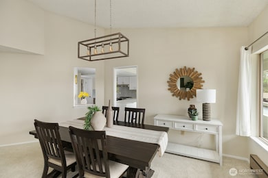 23405 Lakeview Dr unit H306, Mountlake Terrace, WA 98043 - photo 5