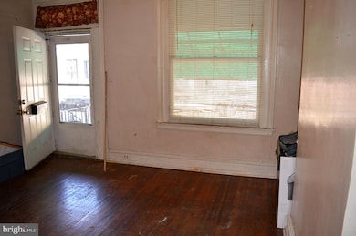 129 N Lindenwood St, Philadelphia, PA 19139 - photo 4