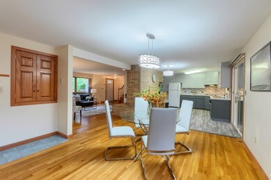 573 Marshall Rd, Fitchburg, MA 01420 - photo 6