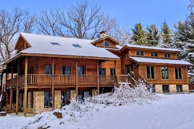 N3075 Hardscrabble Rd, Dousman, WI 53118 - photo 3