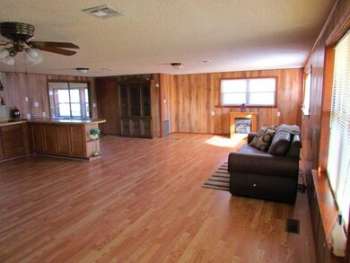 293 Perry Ln, Elkins, AR 72727 - photo 5