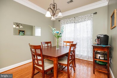 11302 Westbrook Mill Ln unit 304, Fairfax, VA 22030 - photo 6